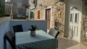 Kastel Apartments